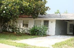 1st image of 120 Alexandra Woods Dr