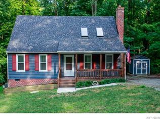 7112 Velvet Antler Dr, Midlothian, VA 23112