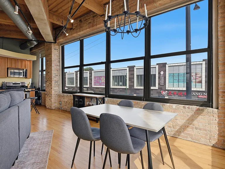2310 S Canal St #201 — Photo 13