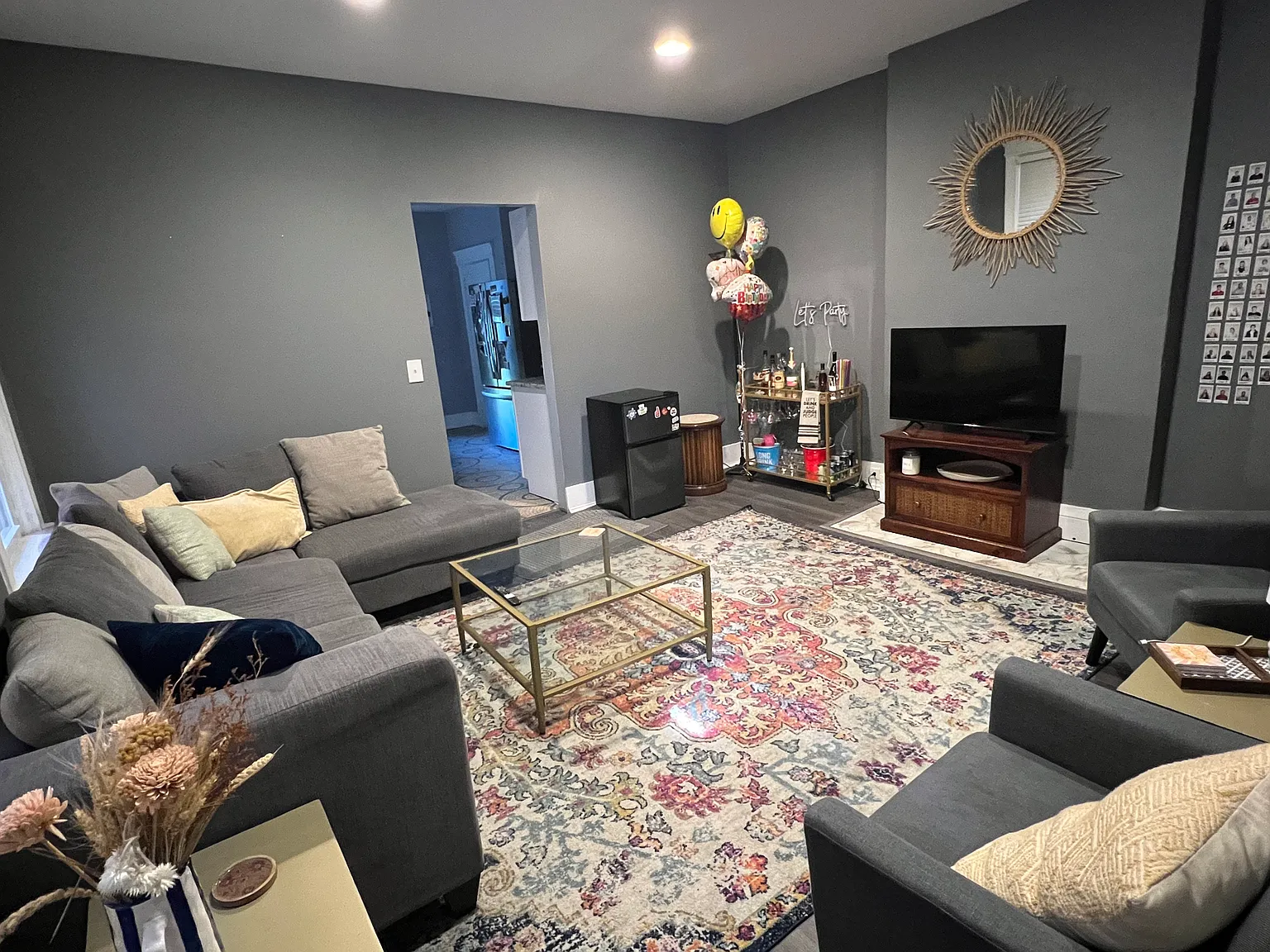 2421 Fairview Ave — Photo 4