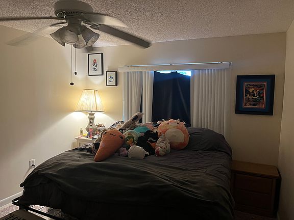 3rd image of 2747 SW 46th Pl