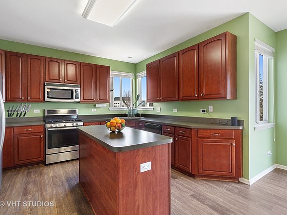 4th image of 14925 S Meadow Ln