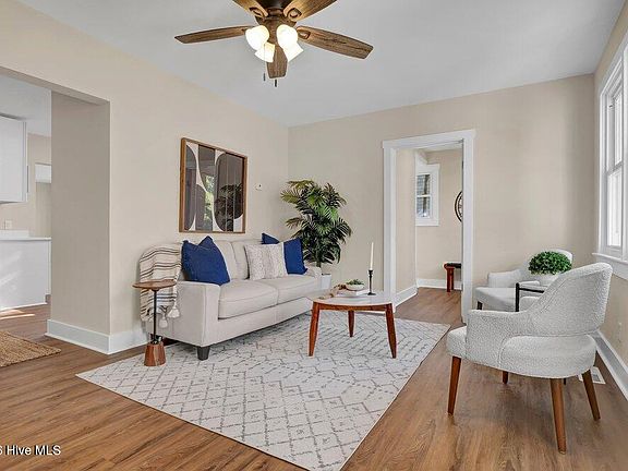 3rd image of 2105 Brandon Road