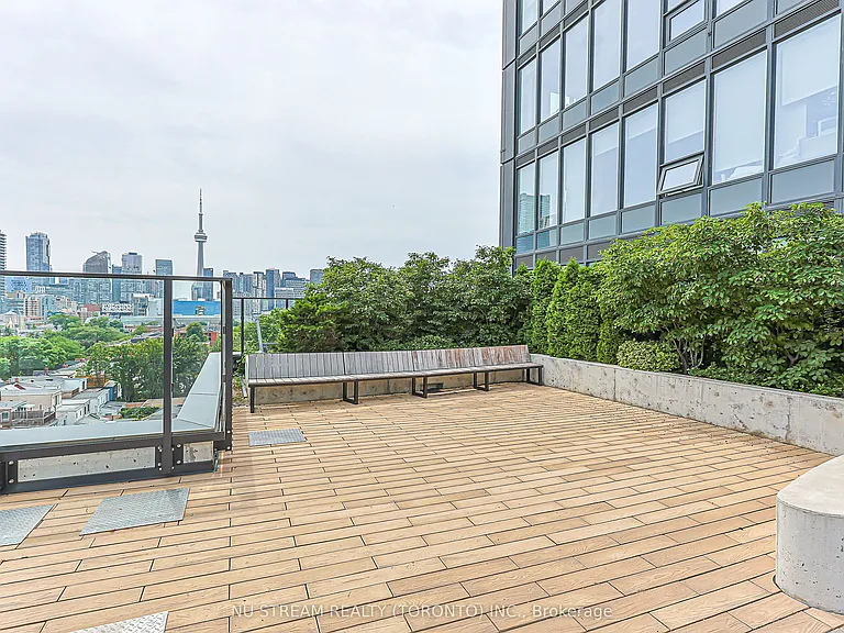 203 College St #905 — Photo 46