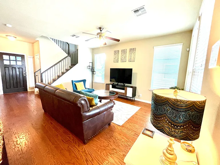 719 Heritage Springs Trl — Photo 8