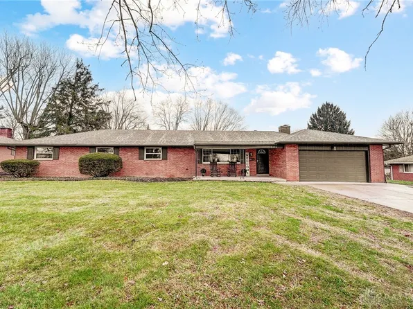 2126 Bonnie Dale Dr, Bellbrook, OH 45305