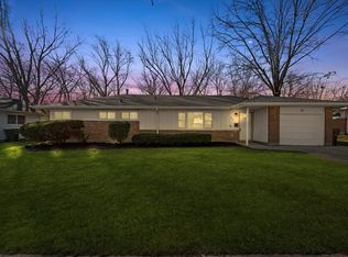 77 Westwood Dr, Park Forest, IL 60466