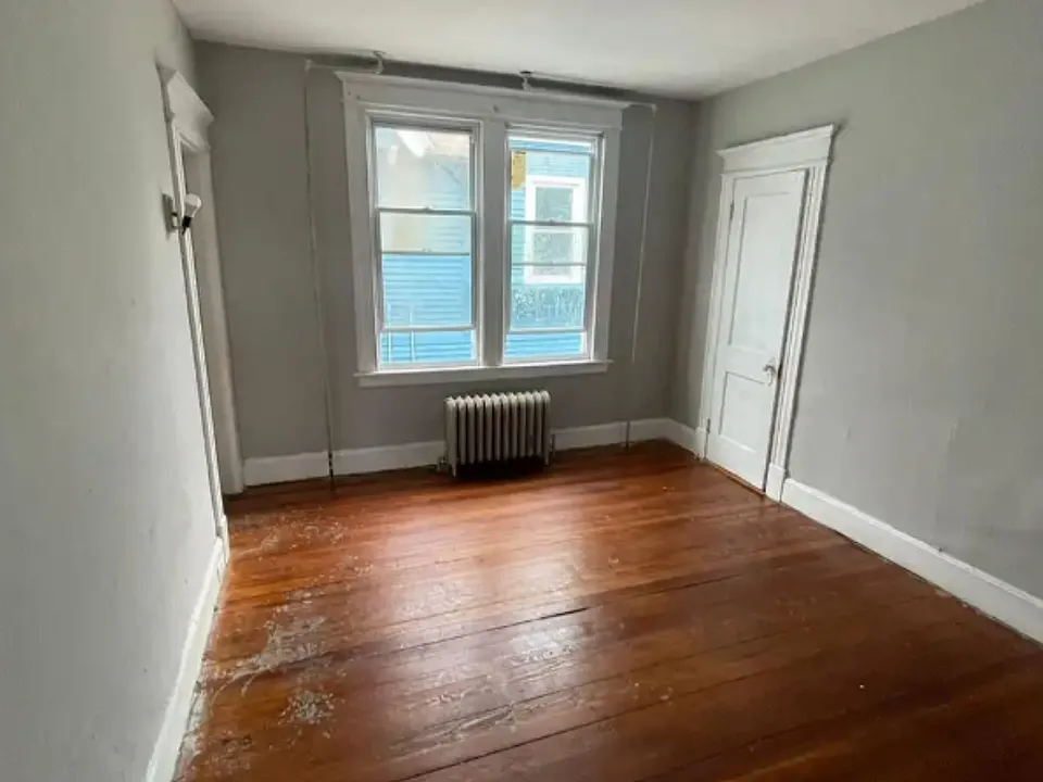259 Cooke St #2