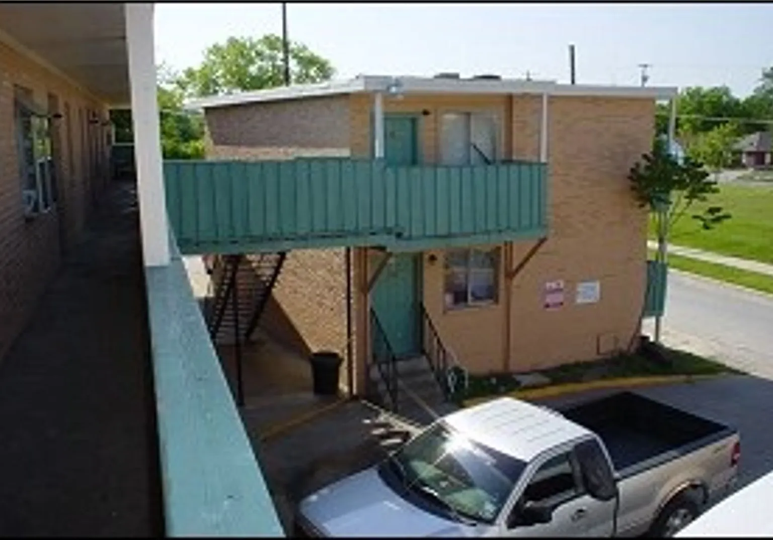 4910 East Side Investments LLC — Photo 2