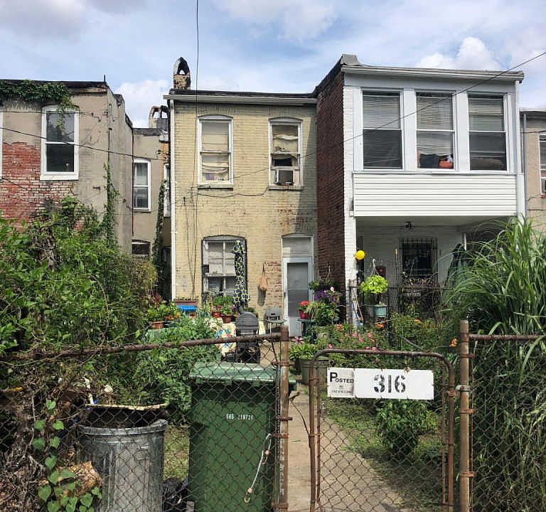2nd image of 316 N Calhoun St