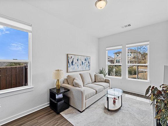 3rd image of 1209 Willie Ranch Way