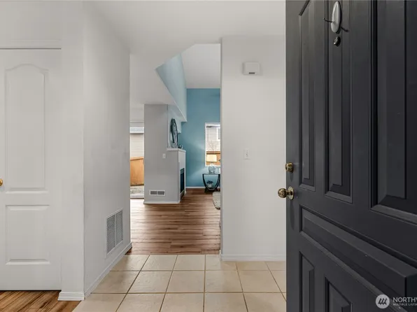 1430 W Casino Road #242, Everett, WA 98204