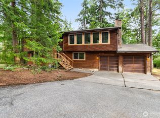 3734 Dlinda St, Bellingham, WA 98226