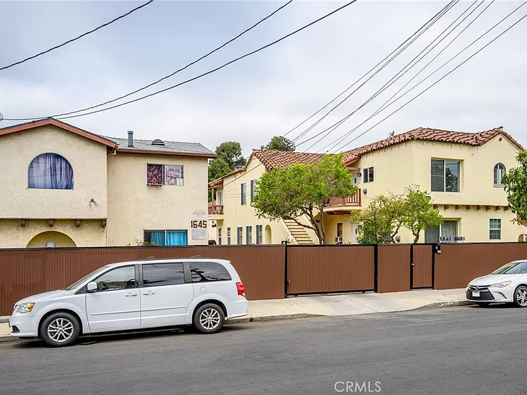 1643 S Catalina St #1/4 — Photo 1