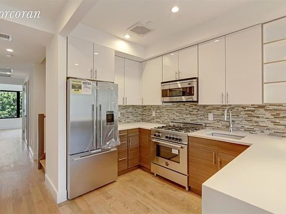 3rd image of 33 Madison St APT 1B