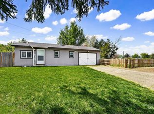 539 Baxter Ln, Notus, ID 83656
