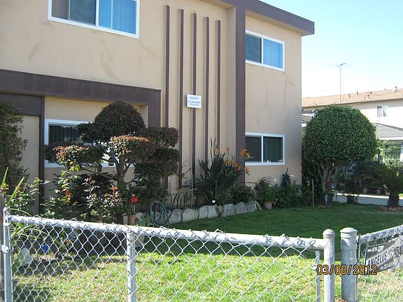 2nd image of 1548 W 207th St APT 1