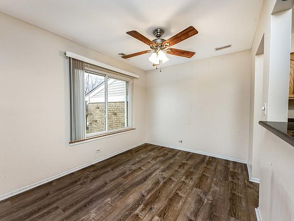 4th image of 1410 Volid Dr APT B