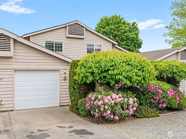 9817 132nd Street Ct E #B, Puyallup, WA 98373