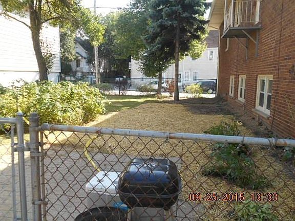 3rd image of 572 W Arthur Ave #574