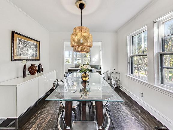 5th image of 1244 Taylor Ave