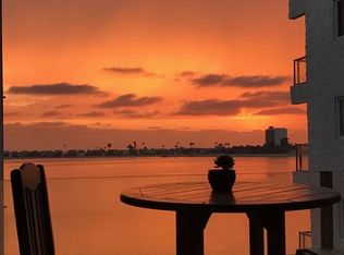 3850 Riviera Dr UNIT 2C, San Diego, CA 92109