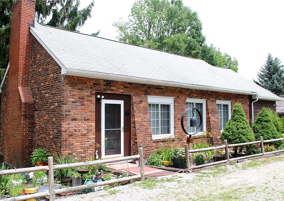 1st image of 2126 Holmes Dr