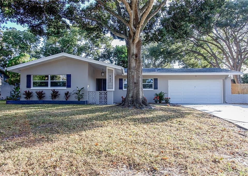 1st image of 947 Grovewood Dr