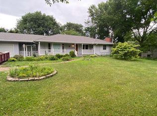 3830 SE 25th St, Topeka, KS 66605