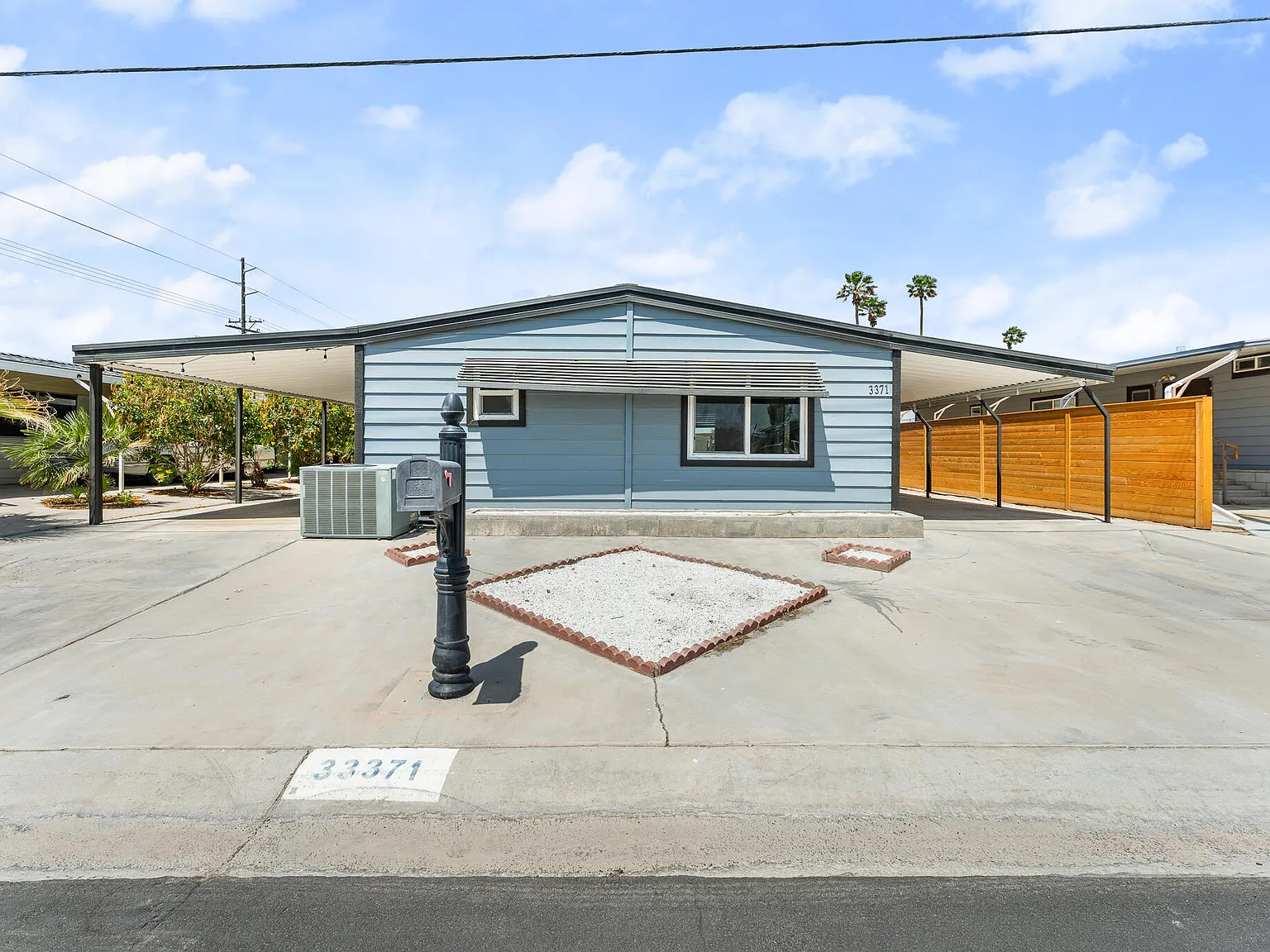 2 bed, 1464 sqft, $1,700 — Photo 3