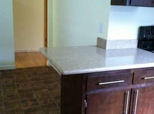 10834 10th Ave SW, Seattle, WA 98146