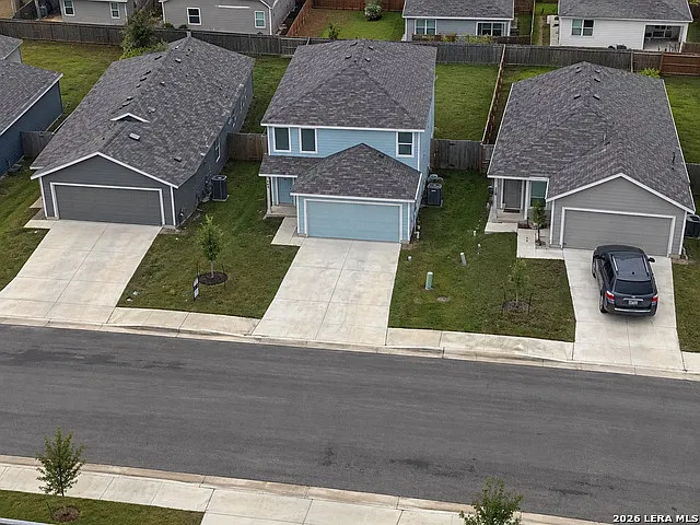 4 bed, 2.5 bath, 2090 sqft, $1,850 — Photo 1