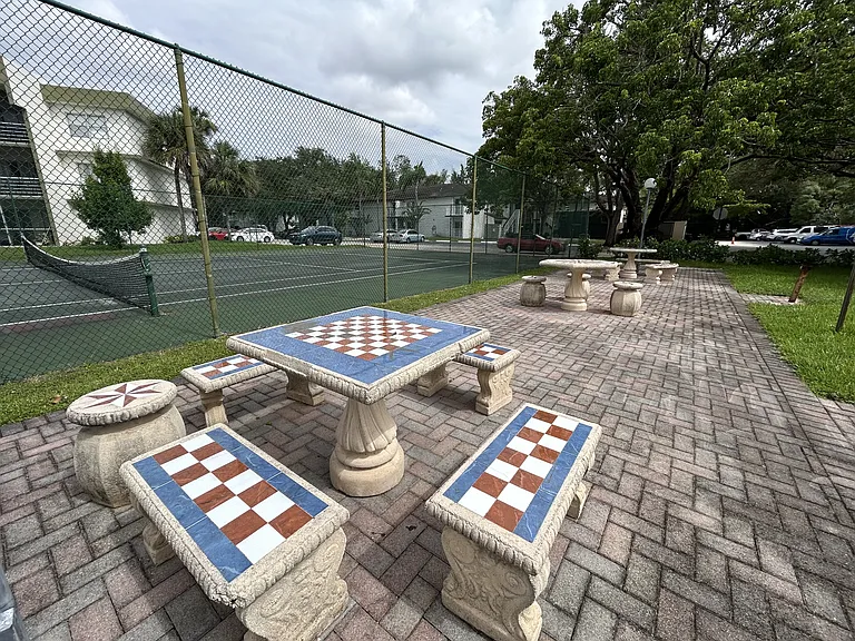 4205 N University Dr #112-1 — Photo 17