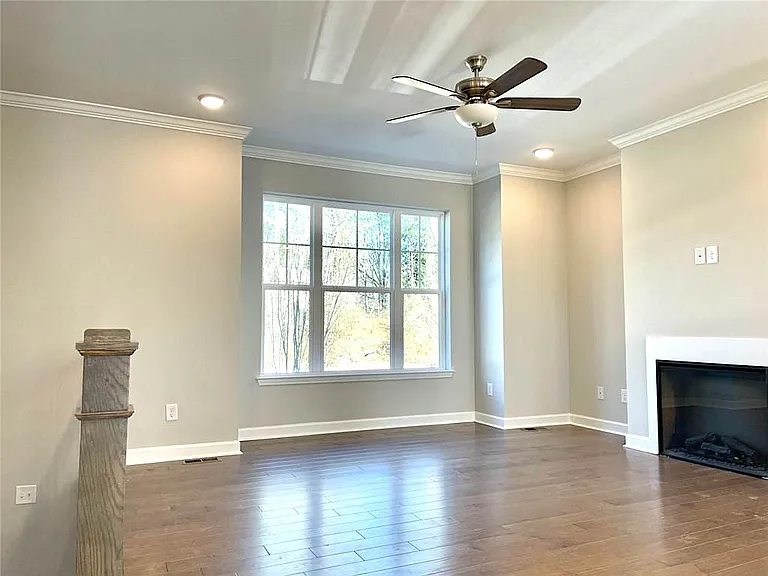 100 Wren Dr — Photo 12