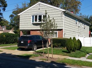 11423 176th St, Jamaica, NY 11434
