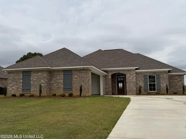 145 Madisonville Dr, Canton, MS 39046