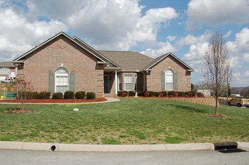 1st image of 734 Deep Woods Ln