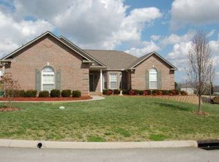 734 Deep Woods Ln, Seymour, TN 37865