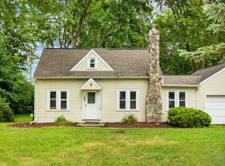 7125 Edwards Rd, Van Buren Township, MI 48111