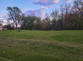 1106 E 1st St, Pittsburg, KS 66762