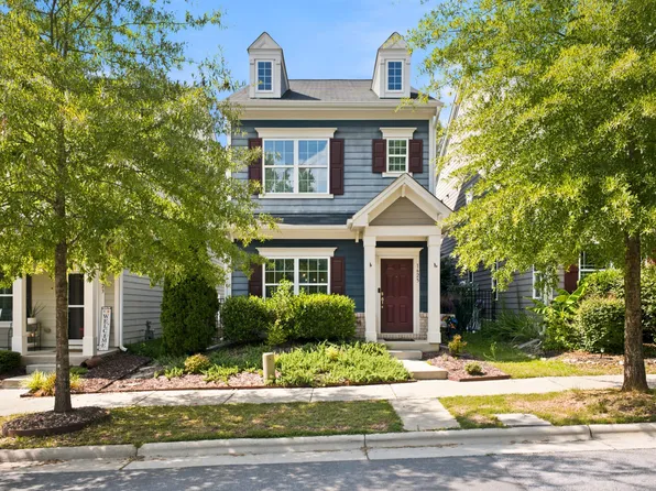 1625 Main Divide Dr, Wake Forest, NC 27587