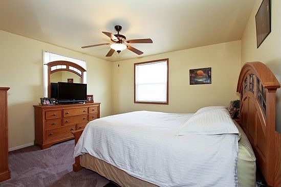 5th image of 12906 W Playfield Dr