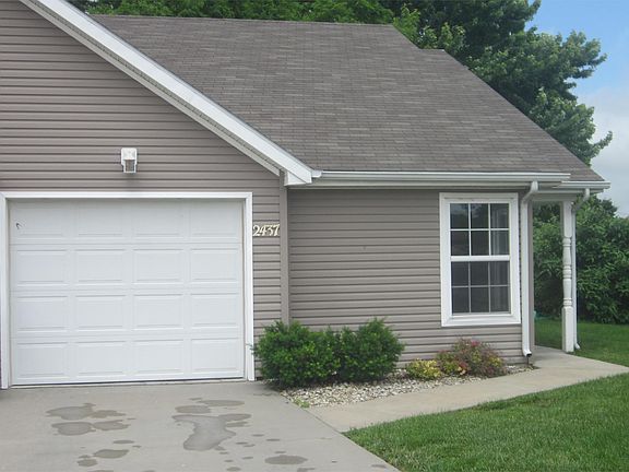 Front with single car garage