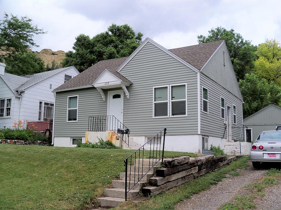 1st image of 1219 1/2 N 24th St