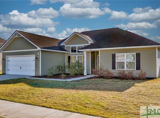 104 Fridley Ln, Hinesville, GA 31313