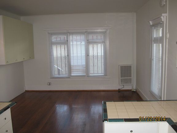4th image of 143 Hollister Ave APT 4