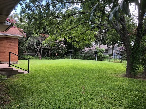 2nd image of 708 E Jasper Dr