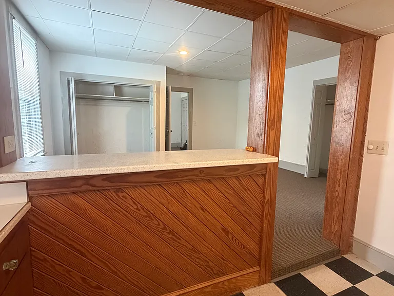 405 S Mendenhall St #6 — Photo 9