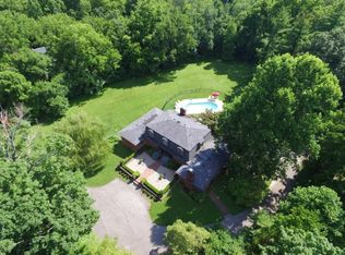 1820 Evergreen Rd, Anchorage, KY 40223