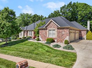 1019 Hawks Landing Dr, Lake Saint Louis, MO 63367